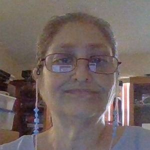 Meet your Posher, Danita